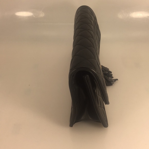 Clutch - Picture 3 of 5